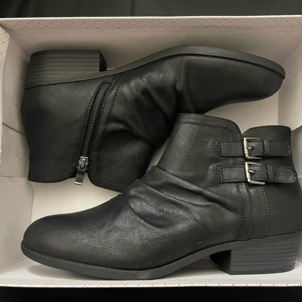 LAUREN BLAKWELL WOMENS LYLA BLACK BOOTIE